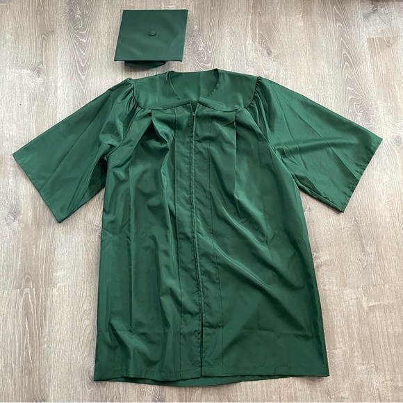 Herff Jones Other Uh Manoa Cap And Gown Poshmark